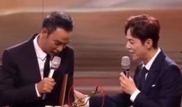 何炅爆料李湘有钱嘛视频