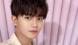 任嘉伦爆料第一人视频,揭秘爆料第一人背后的真实瞬间