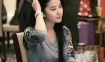 明星吃瓜娱乐小葱花视频,娱乐圈幕后故事大揭秘